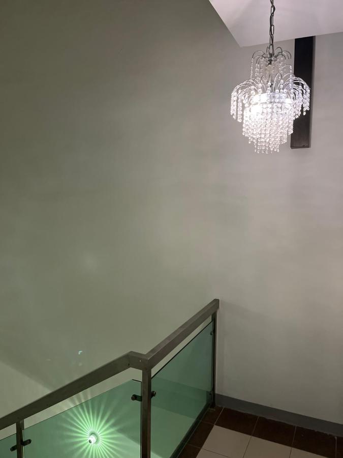 פורט דיקסון Coastline Hotel מראה חיצוני תמונה